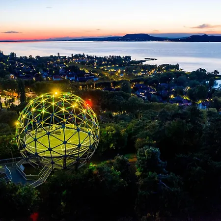 公寓 Bluelake At Sunset