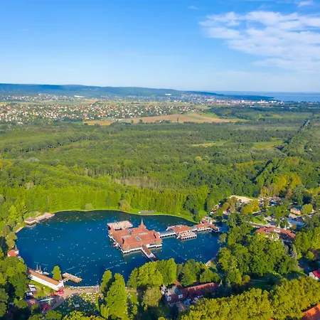 아파트 Bluelake At Sunset Fonyód