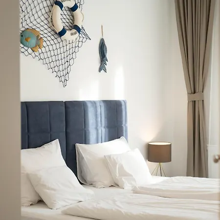 公寓 Bluelake At Sunset